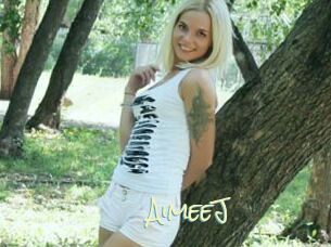AimeeJ