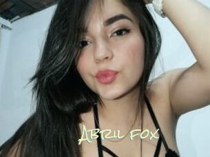Abril_fox