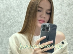 Ainsleyapplebee