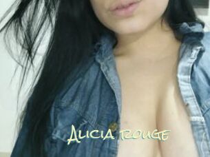 Alicia_rouge