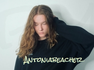 Antoniabeacher