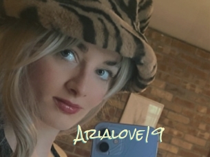 Arialove19