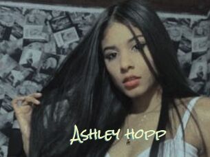 Ashley_hopp