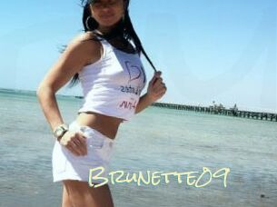 Brunette09