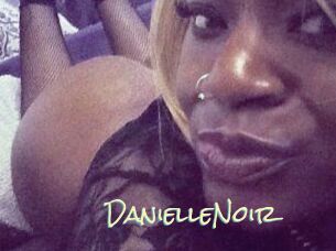 DanielleNoir Porn Monkey Cash
