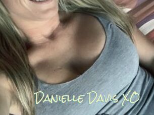 Danielle_Davis_XO