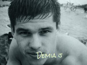 Demia_j