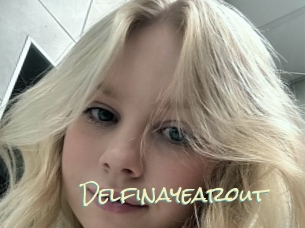 Delfinayearout