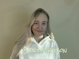 Earthabeeson