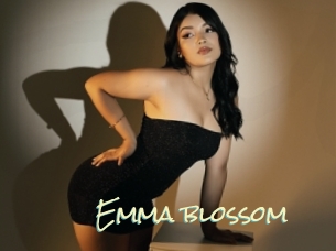 Emma_blossom