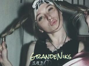 GrandeNiks