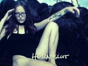 Hornyslut