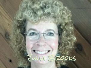 Julia_Brooks