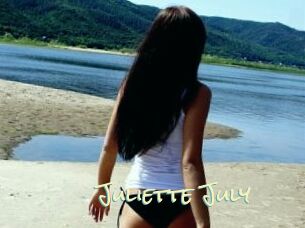Juliette_July