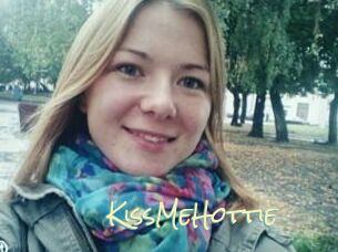 KissMeHottie