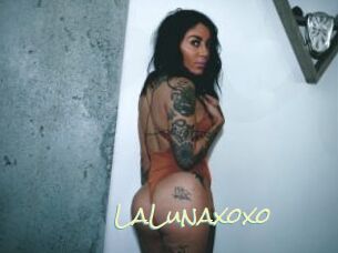 LaLunaxoxo