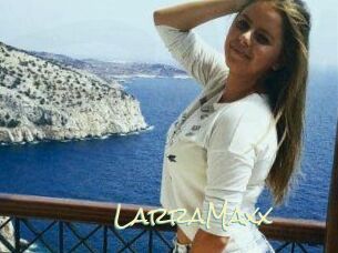 LarraMaxx
