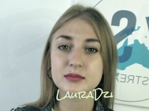 LauraDzi