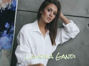 Laurika_Gandi
