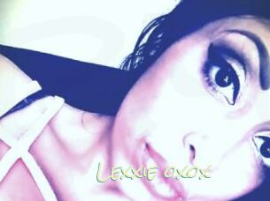 Lexxie_oxox