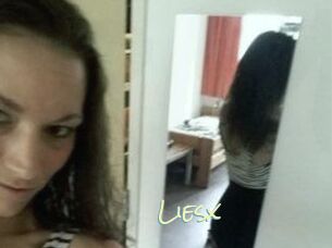 Liesx