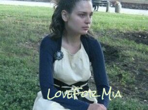 LoveFor_Mia