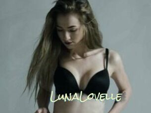 Luna_Lovelle