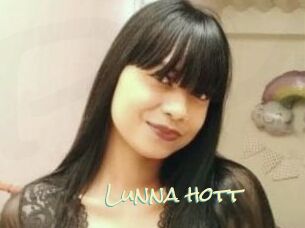 Lunna_hott