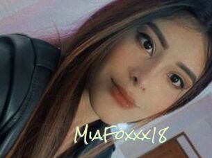 MiaFoxxx18