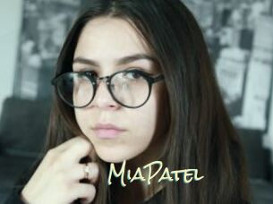 MiaPatel Porn Monkey Cash