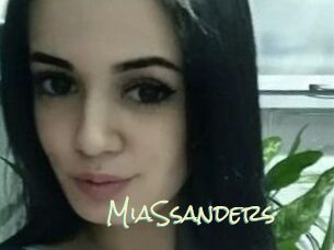 MiaSsanders