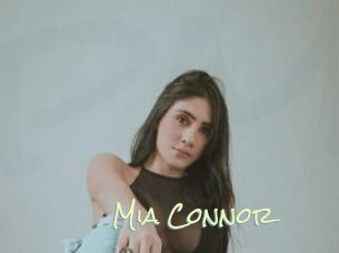 Mia_Connor
