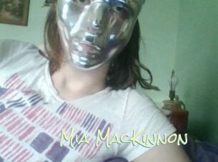 Mia_MacKinnon