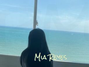 Mia_Reyes Porn Monkey Cash