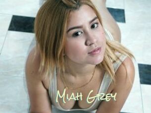 Miah_Grey