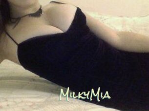 MilkyMia