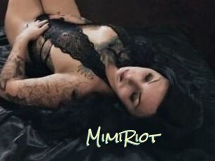 Mimi_Riot
