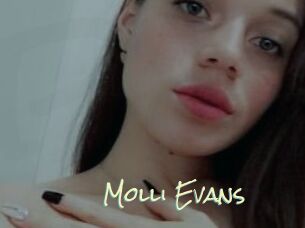 Molli_Evans