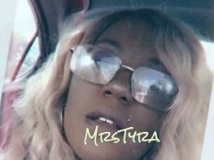 MrsTyra Porn Monkey Cash