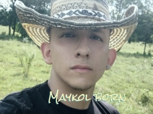 Maykol_born