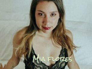 mia_flores Porn Monkey Cash