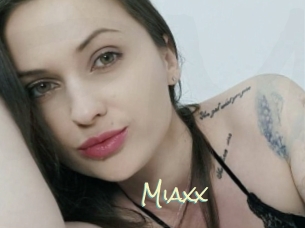 miaxx Porn Monkey Cash