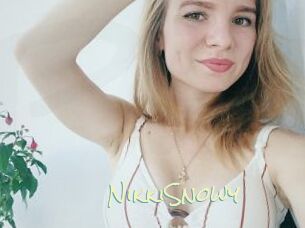 NikkiSnowy
