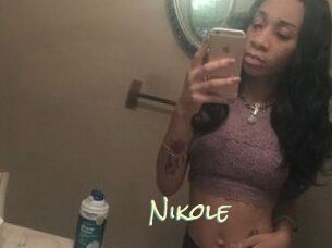 Nikole_