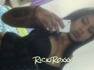 RickiRoxxx
