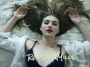 RoksanaMills Porn Monkey Cash