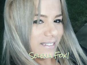 Selena_Fox1
