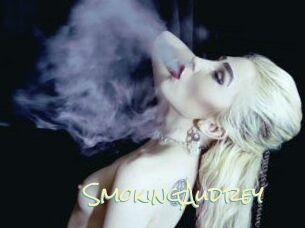 Smoking_Audrey