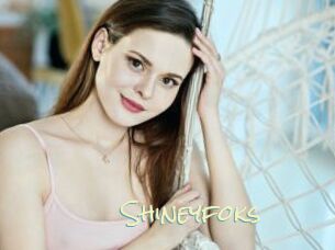 Shineyfoks