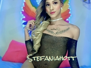 Stefaniahott